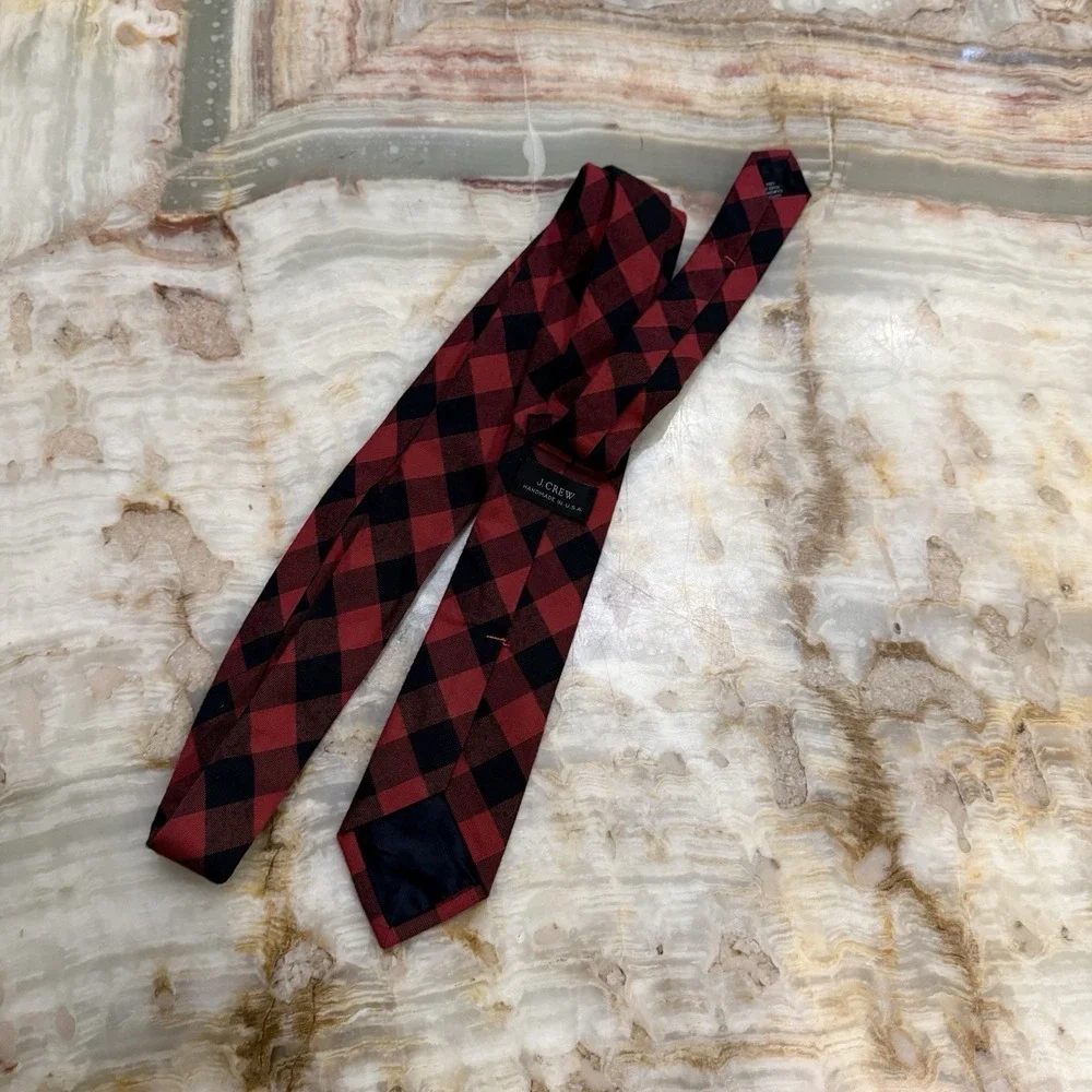 J.Crew Handmade USA Red Black Buffalo‎ Plaid Silk Tie Mens Necktie